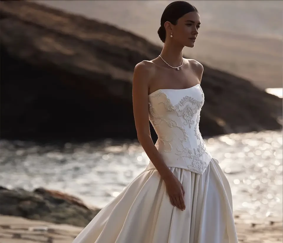 Seasonal Wedding Dress Silhouettes Image