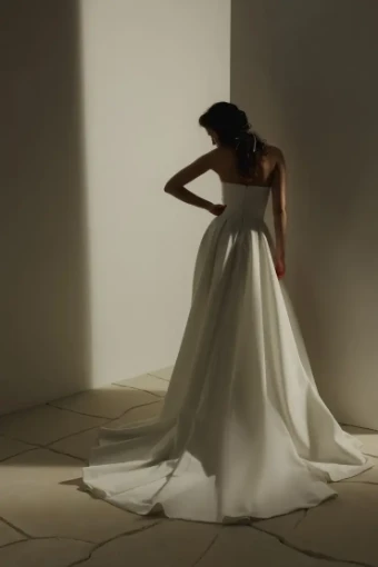 Eva Lendel Norwin #1 default Light Ivory thumbnail