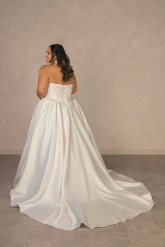 Essense of Australia Carly #4 default (IVR) Ivory thumbnail