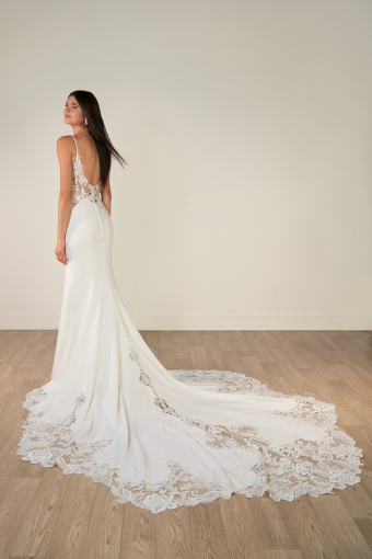 Stella York Amanda #1 (IV-PL) Ivory Gown w Porcelain Tulle Plunge thumbnail