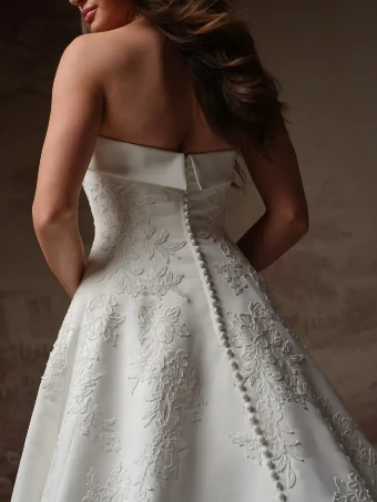 Maggie Sottero Mileva #3 default All Ivory thumbnail