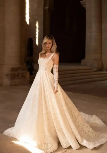 Eva Lendel Lucrecia (GOWN ONLY) #0 default Ivory thumbnail