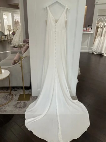 Stella York Chloe (WITHOUT LACE) #6 (PI-PL) Pure Ivory Gown w Porcelain Tulle Plunge thumbnail