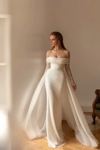 Eva Lendel Aretta (GOWN ONLY) #3 default Ivory thumbnail