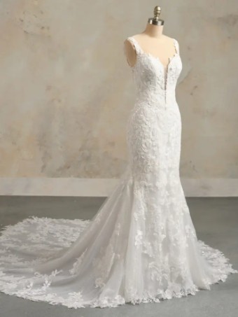 Maggie Sottero Zeta #4 Ivory (gown with Ivory Illusion) thumbnail