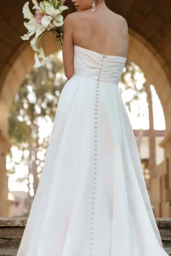 Essense of Australia Addison + #2 Ivory thumbnail
