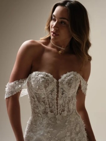 Maggie Sottero Roberta #2 Ivory (gown with Natural Illusion) thumbnail