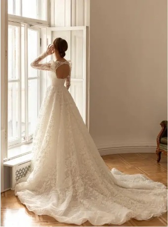 Eva Lendel Anrie (GOWN ONLY) #1 default Ivory thumbnail