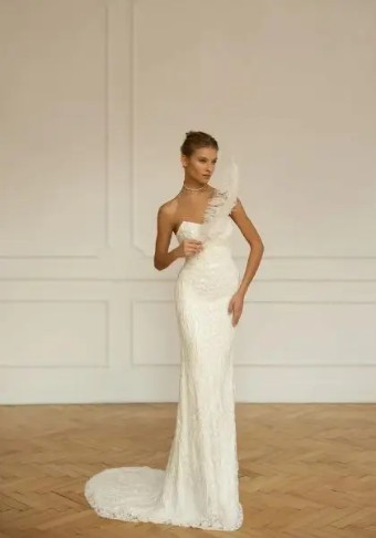 Eva Lendel Lanvee (GOWN ONLY) #0 default Ivory thumbnail