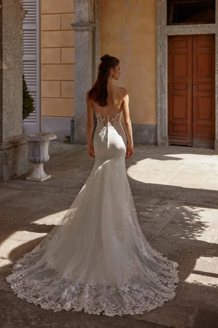 Justin Alexander | Whittington Bridal - Ilia +