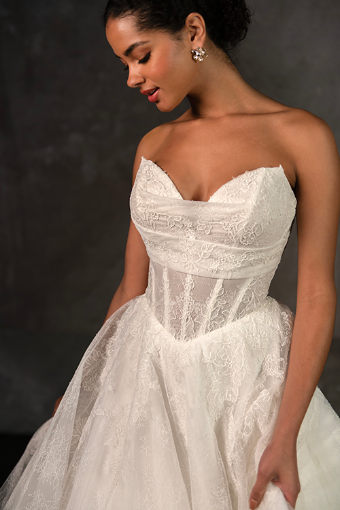 Essense of Australia Posie #2 (IVR) Ivory thumbnail