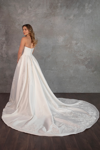 Essense of Australia Kelli #1 (IVR) Ivory thumbnail
