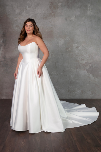Essense of Australia Kelli #3 (IVR) Ivory thumbnail
