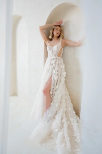 Colby John Michelle #0 default Ivory/Champagne thumbnail