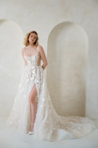 Colby John Michelle #2 default Ivory/Champagne thumbnail