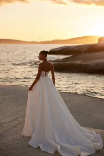Eva Lendel Tatum #2 default Light Ivory thumbnail