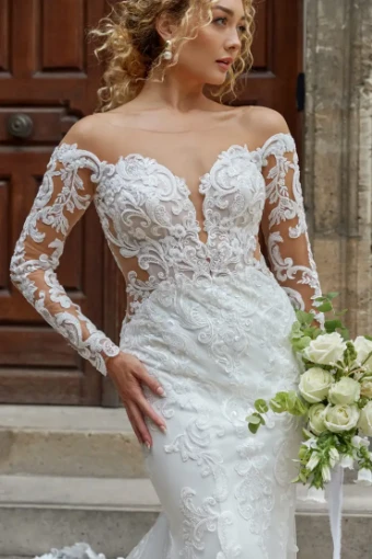 Essense of Australia Lucia #6 (IVRM-PL) Ivory Lace & Tulle over Rum Gown w Porcelain Tulle Illusion (IVIV-PL) Ivory Lace & Tulle over Ivory Gown w Porcelain Tulle Illusion thumbnail