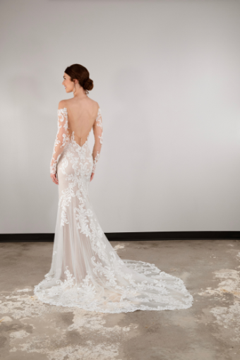 Essense of Australia Lucia #3 (IVRM-PL) Ivory Lace & Tulle over Rum Gown w Porcelain Tulle Illusion (IVIV-PL) Ivory Lace & Tulle over Ivory Gown w Porcelain Tulle Illusion thumbnail