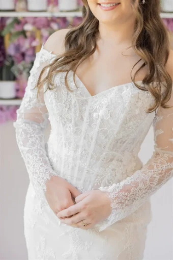 Corinthian James Everleigh #1 Ivory/Almond/Nude thumbnail