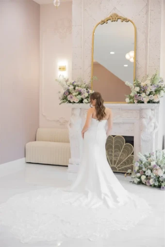 Corinthian James Anne + Veil #2 All Ivory thumbnail