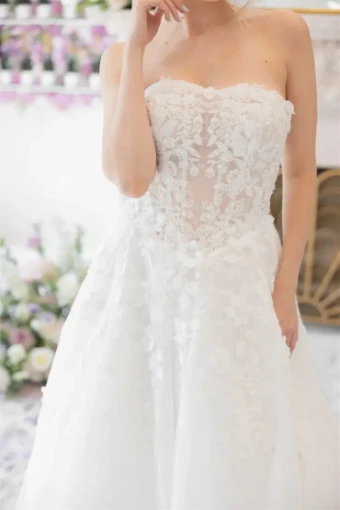 Corinthian James Sylvie #1 All Ivory thumbnail