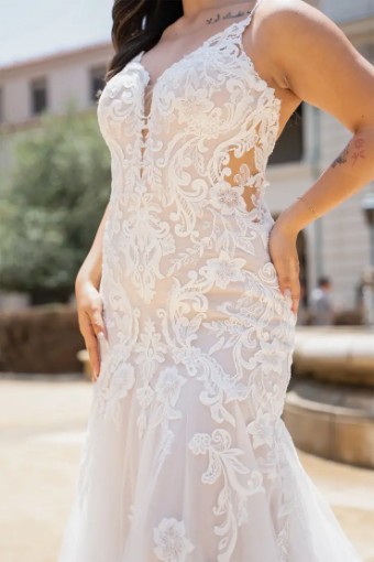 Essense of Australia Ava #5 (IVRM-PL) Ivory Lace & Tulle over Rum Gown w Porcelain Tulle Illusion thumbnail