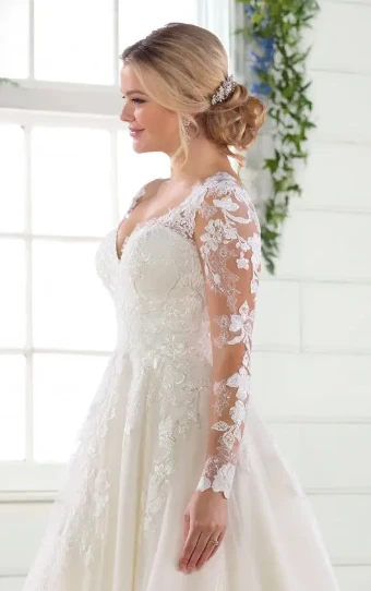 Essense of Australia Kayla +  (SENT TO MARRY GO ROUND 12/1/23) #3 IV-PL thumbnail